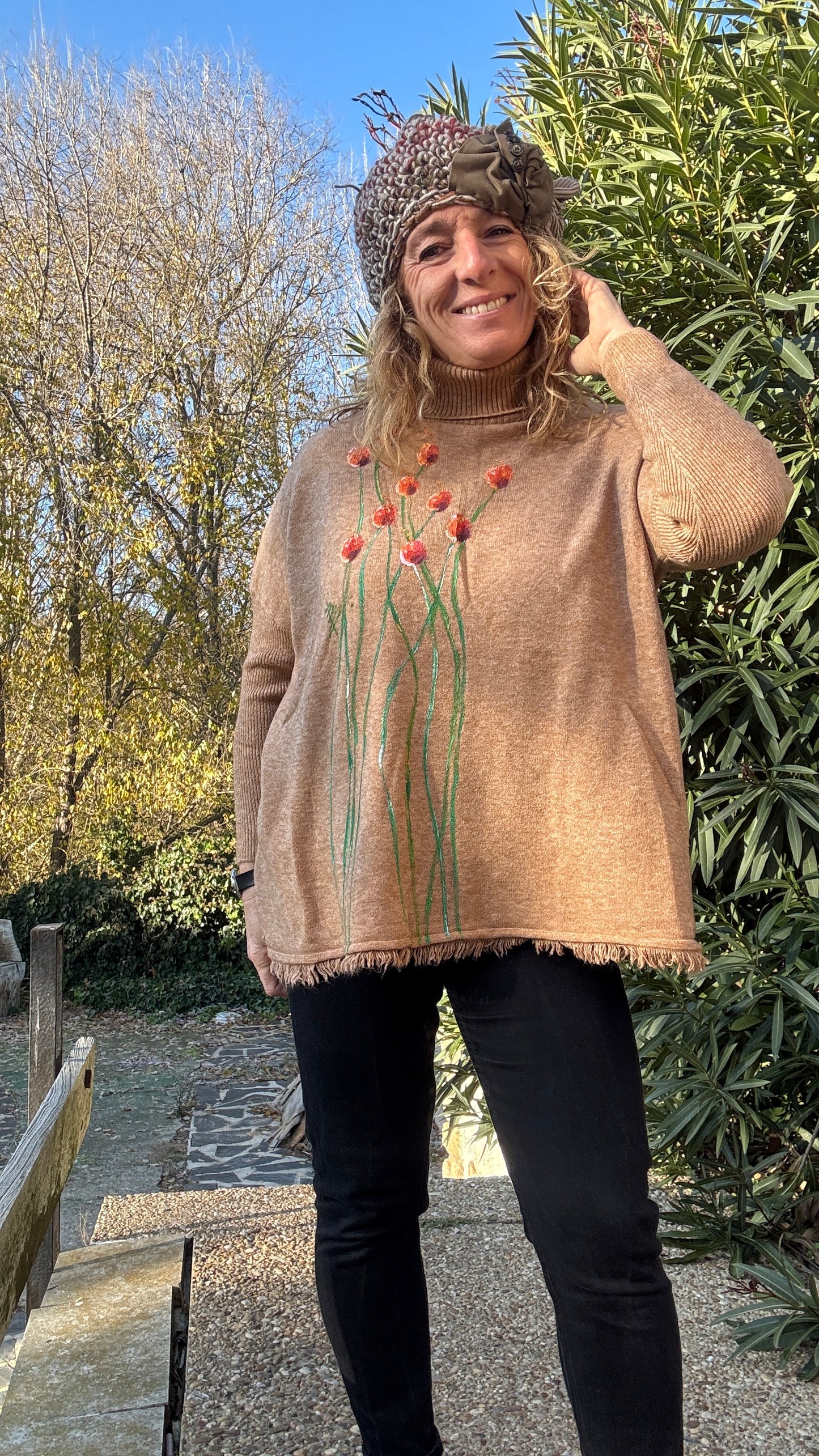 Jersey cuello vuelto desflecado camel