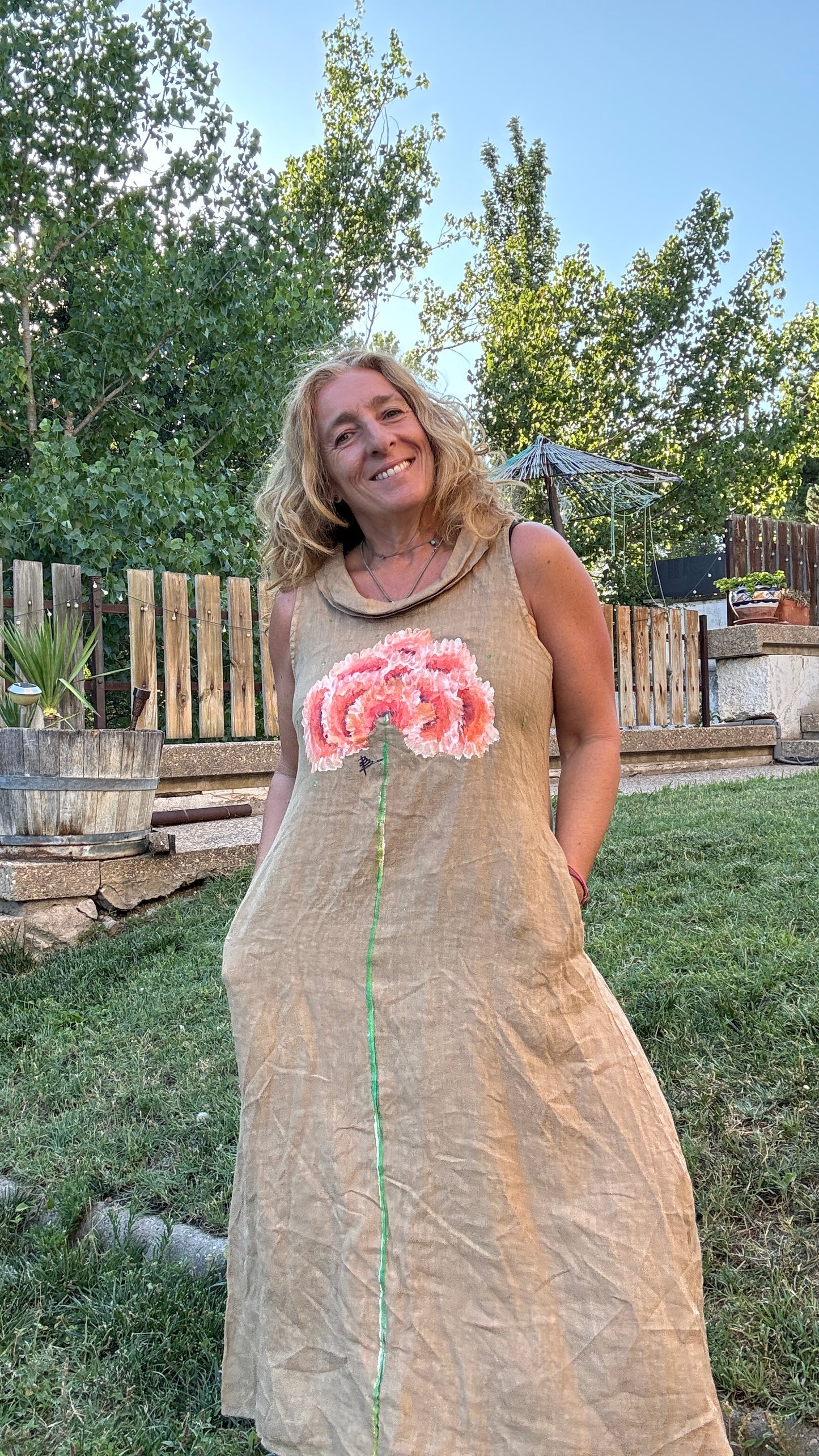 Vestido cuello camel