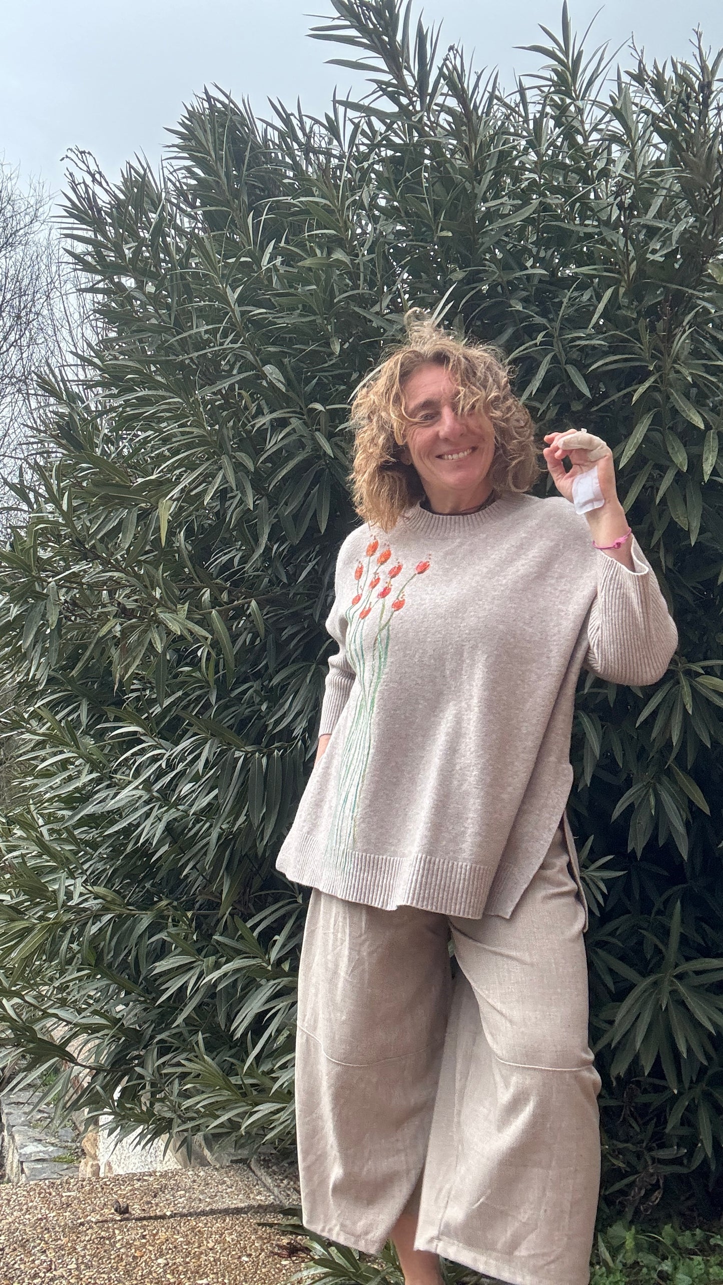 Pantalón globo piedra