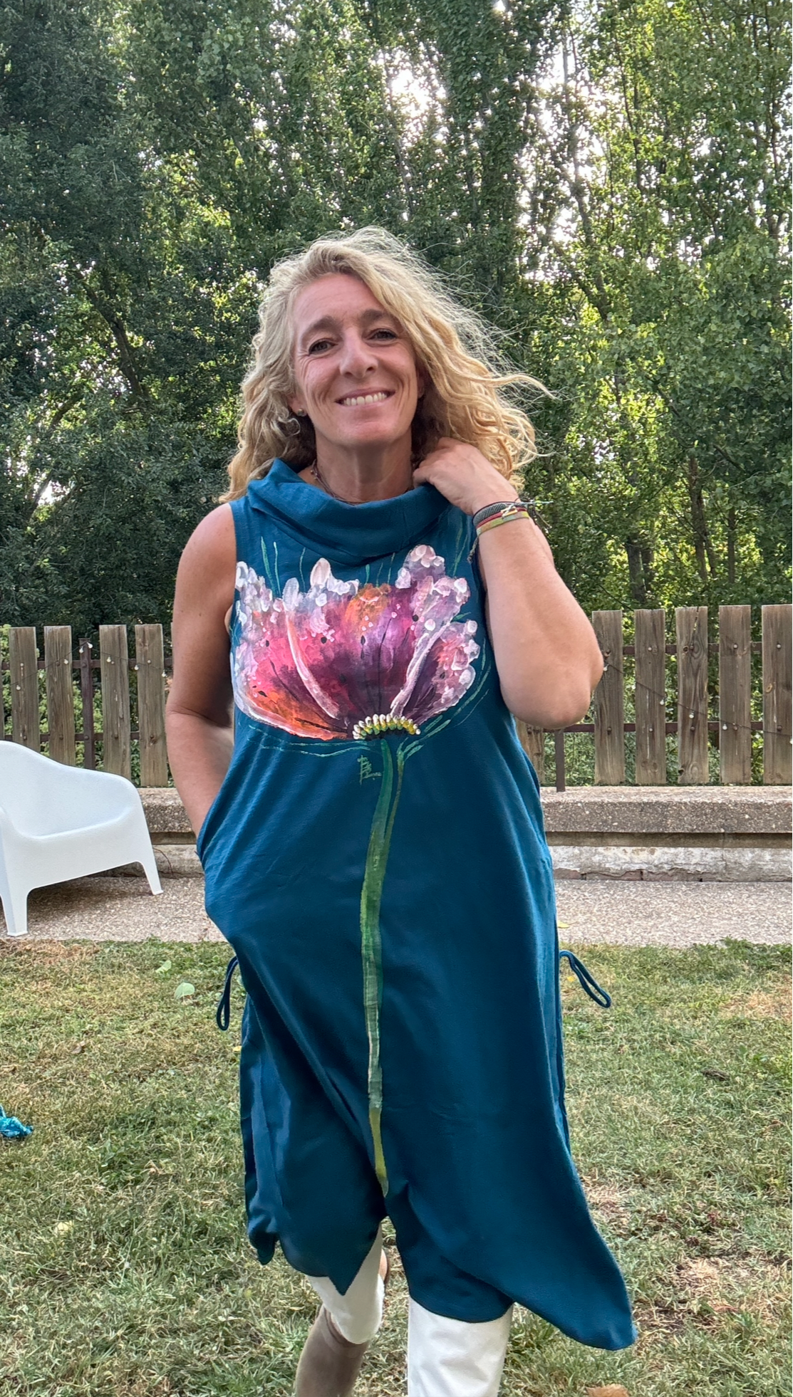 Vestido chimenea petróleo