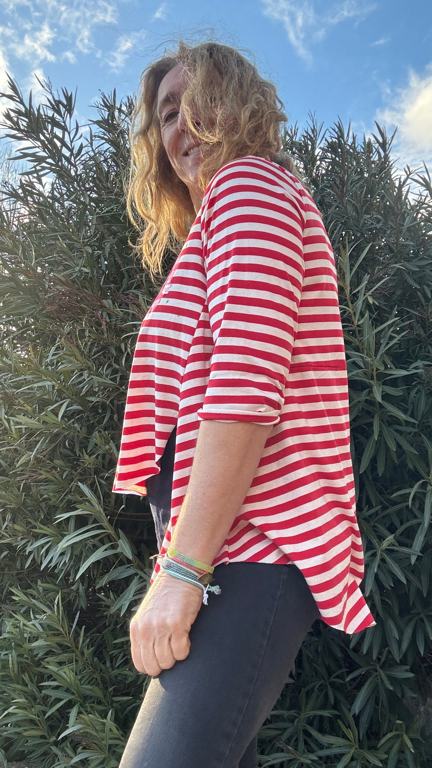 Camiseta raya roja