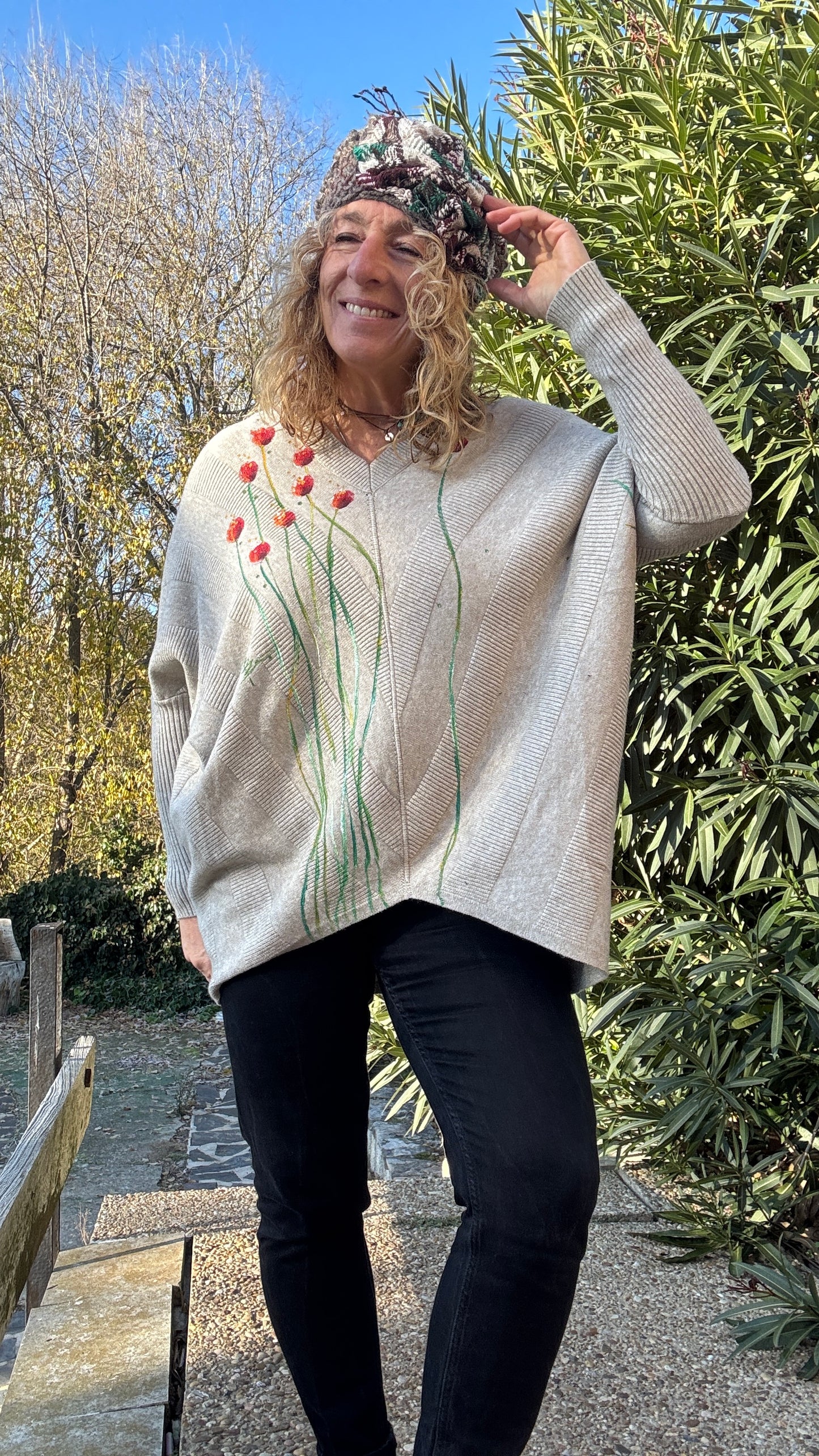 Jersey cuello pico beige