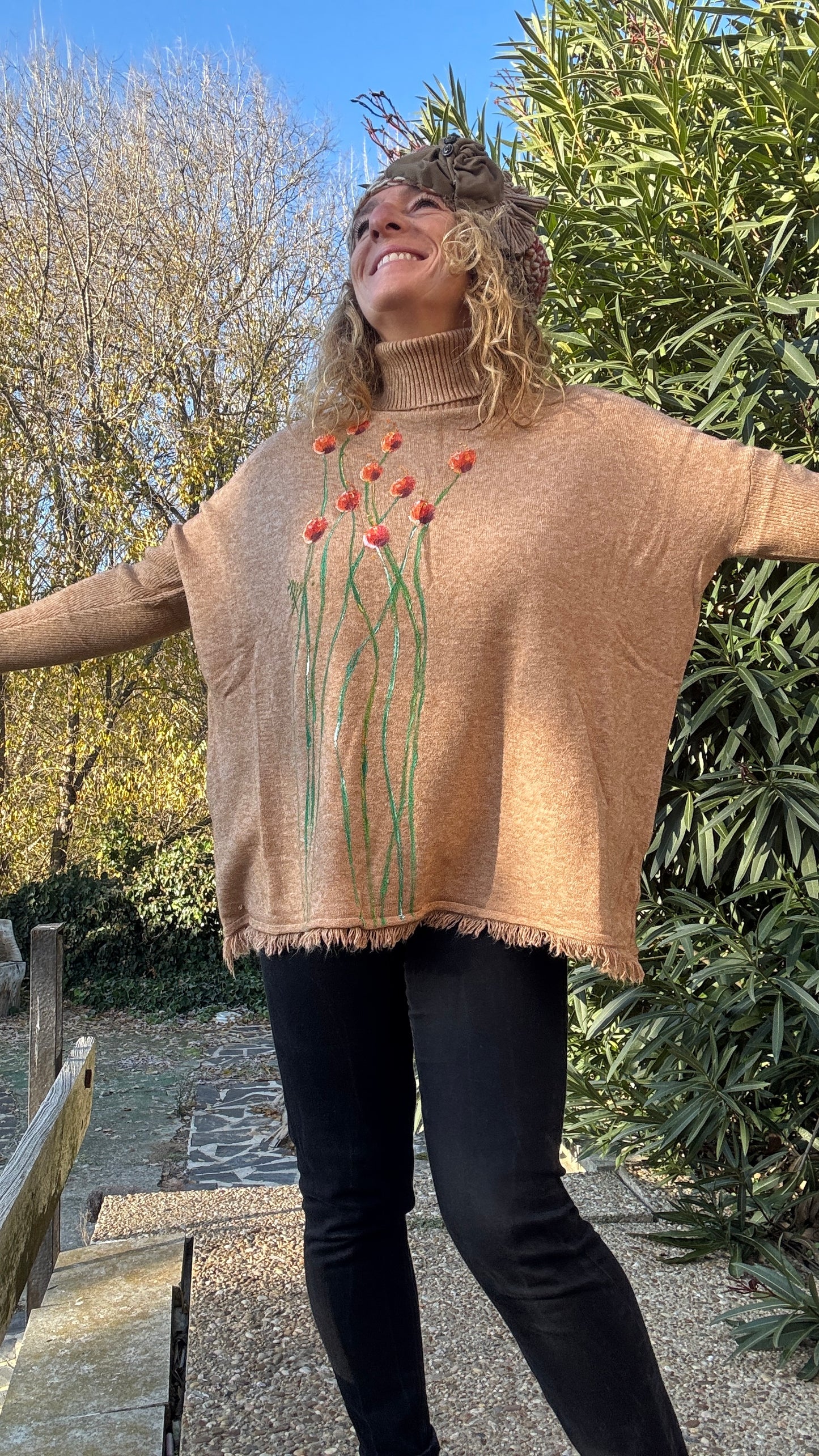 Jersey cuello vuelto desflecado camel