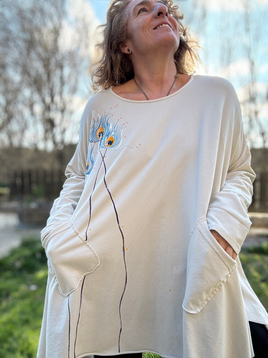 Camiseta súper over beige