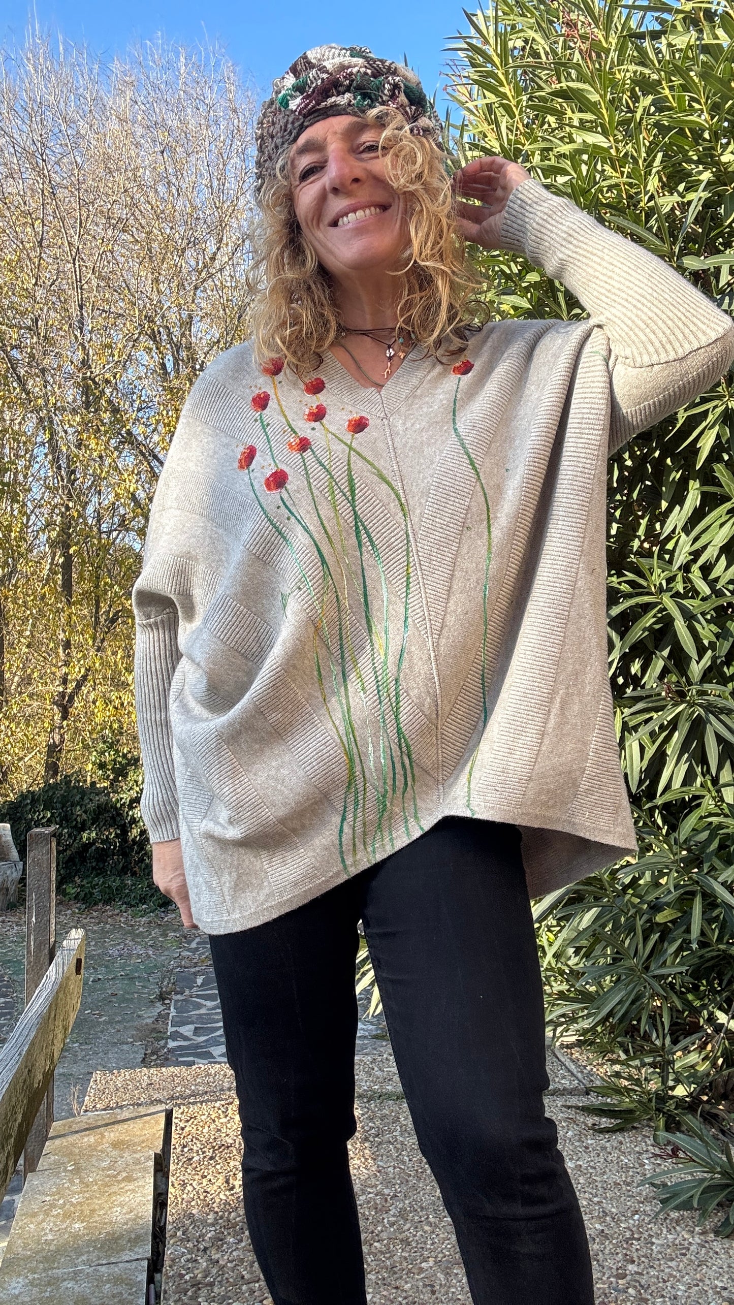 Jersey cuello pico beige