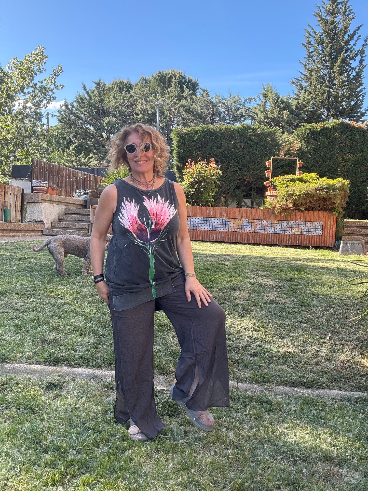 Camiseta larga gris