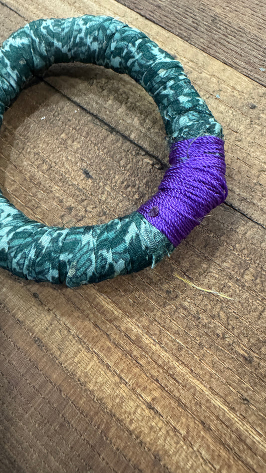 Pulsera seda