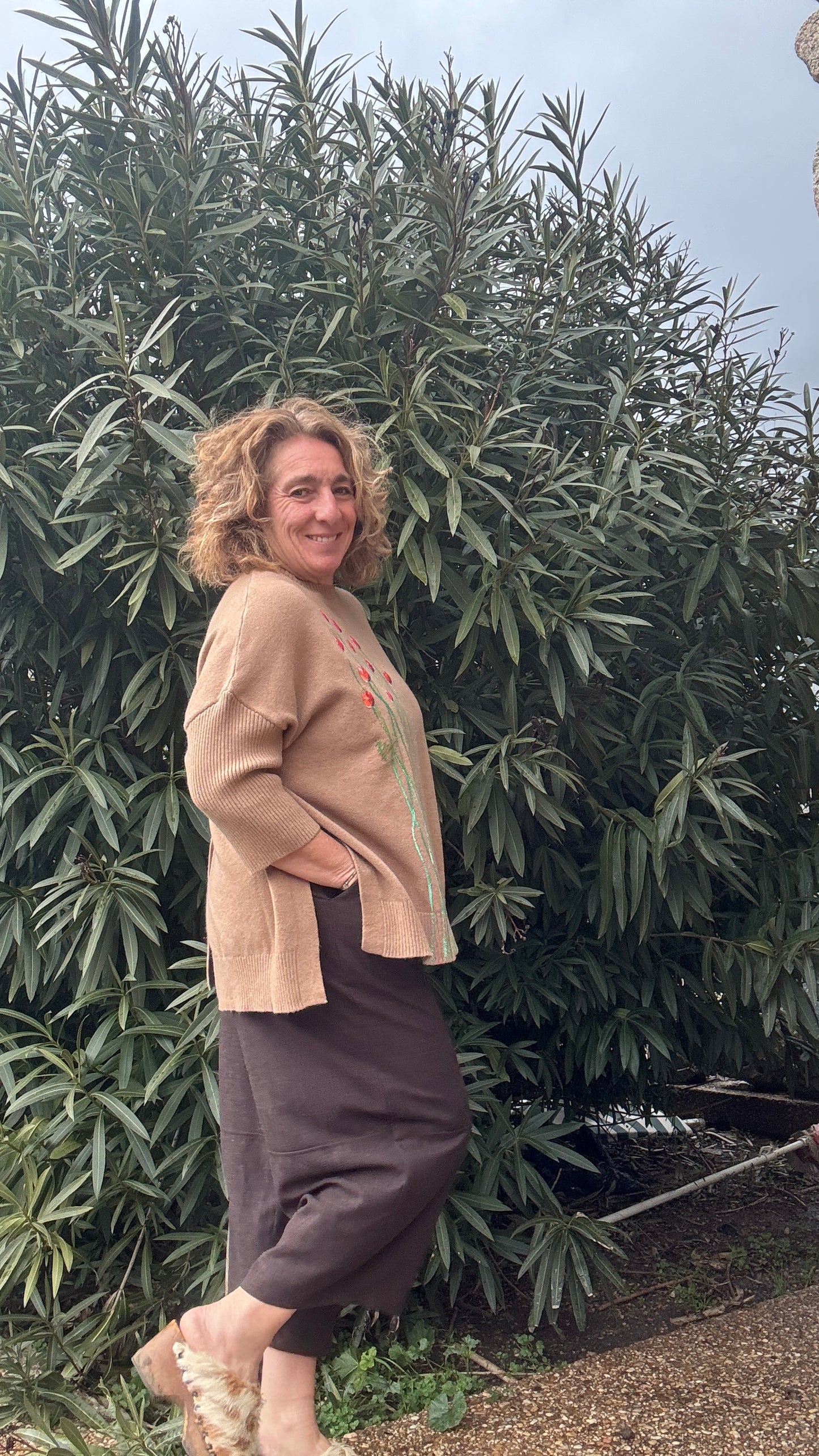 Jersey botones espalda camel