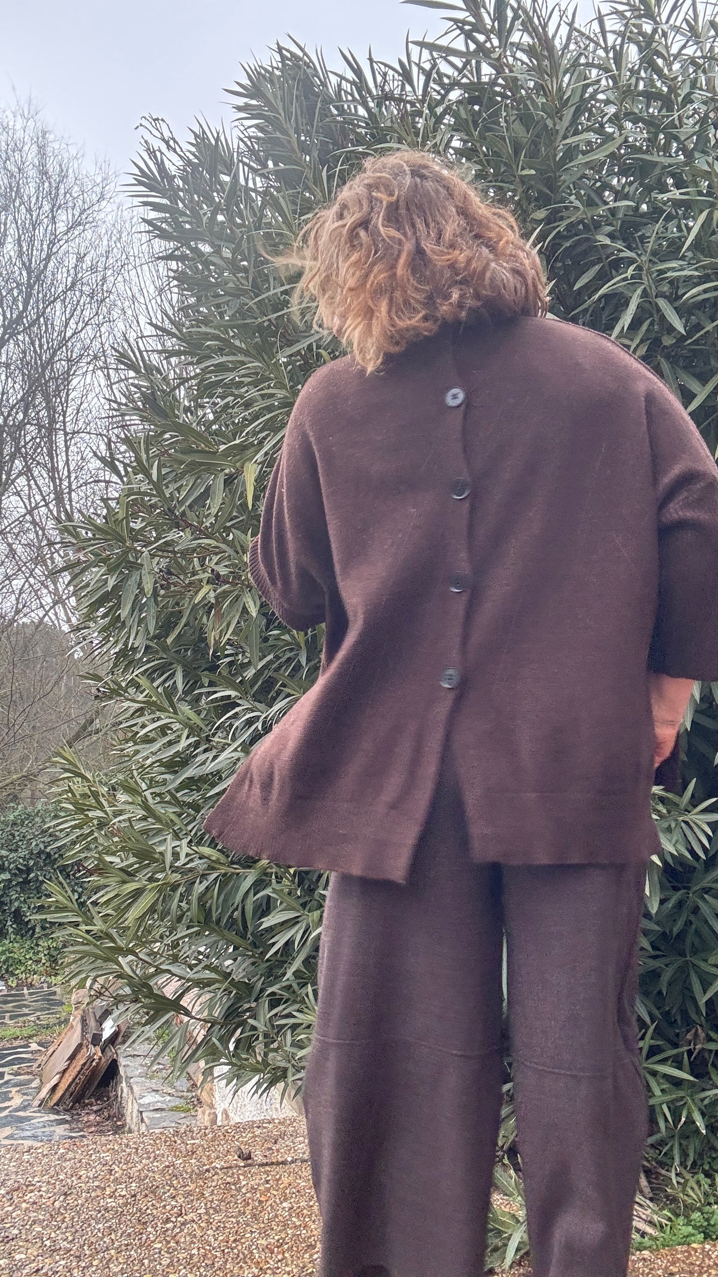 Jersey botones espalda marrón