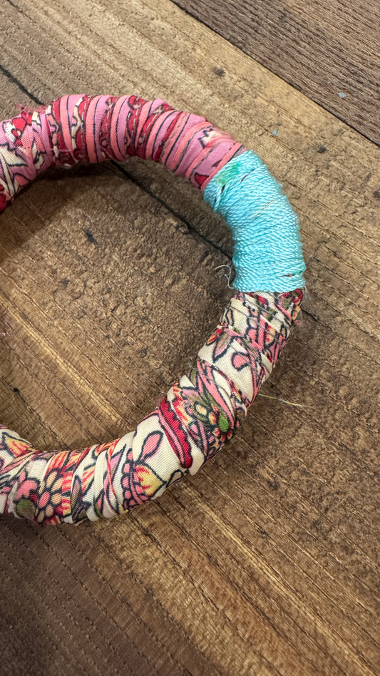 Pulsera seda