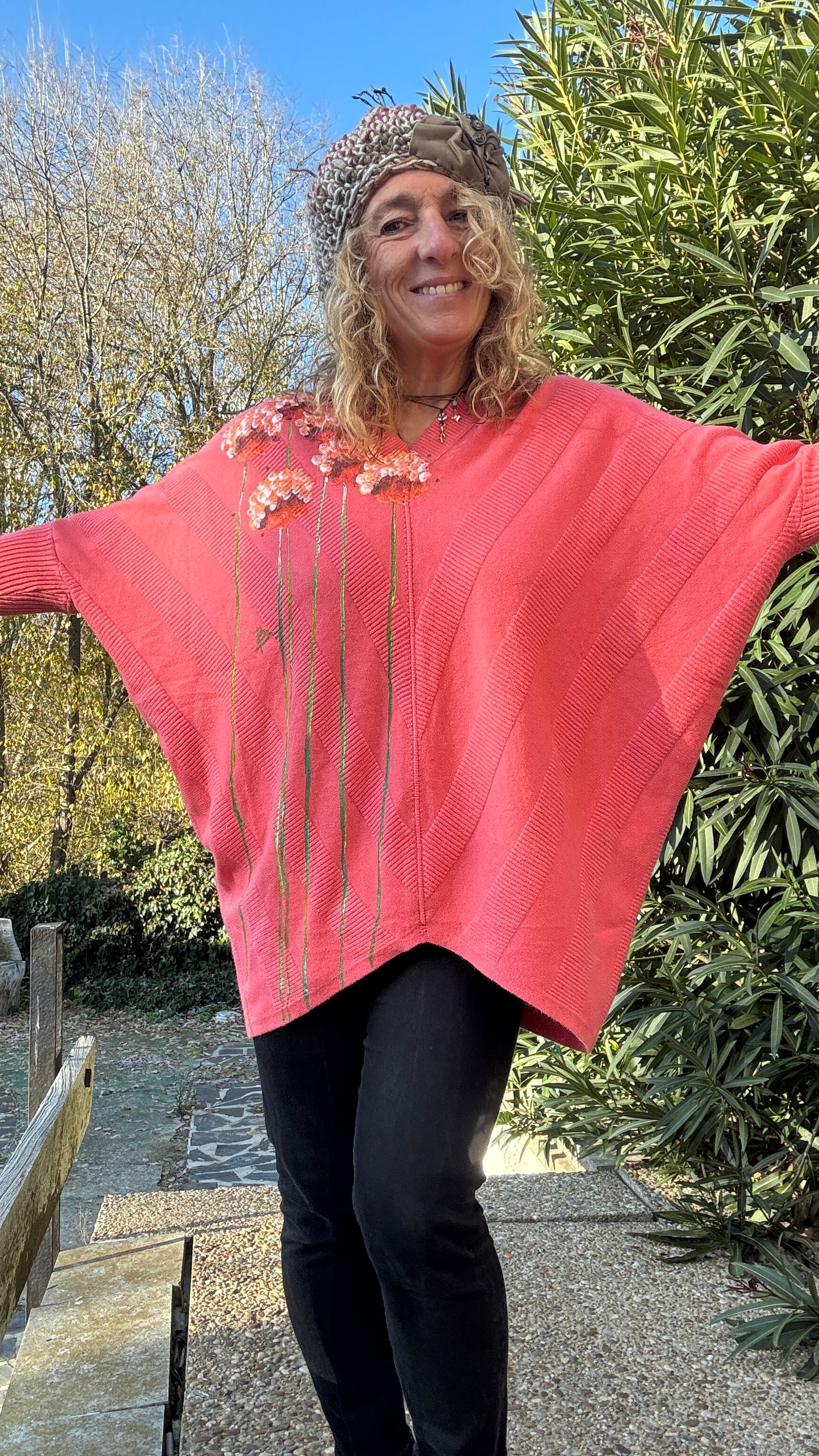 Jersey cuello pico coral