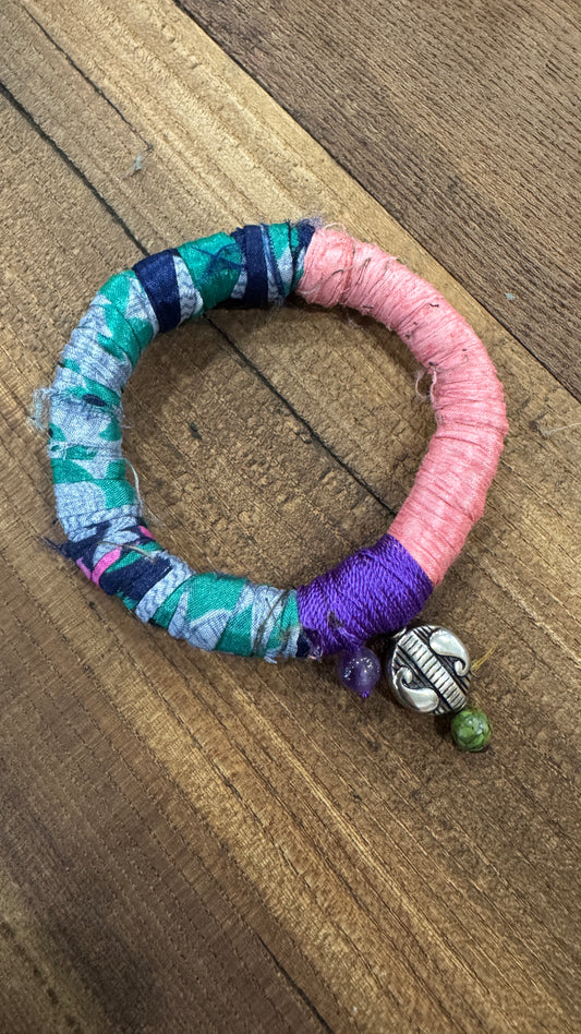 Pulsera seda