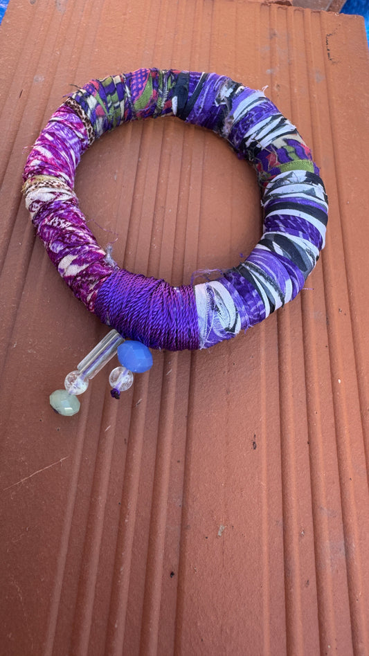 Pulsera seda