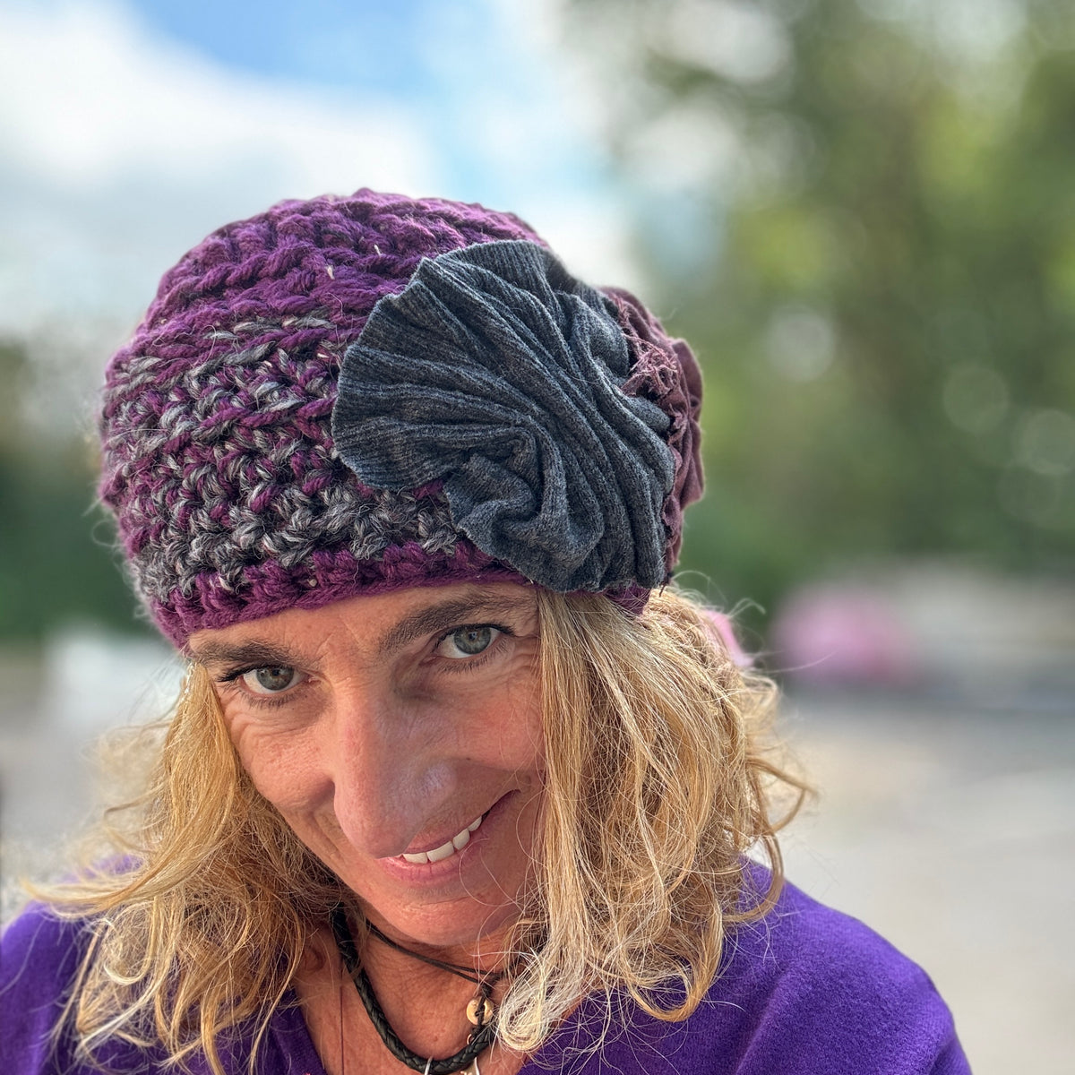 Gorro gris - burdeos