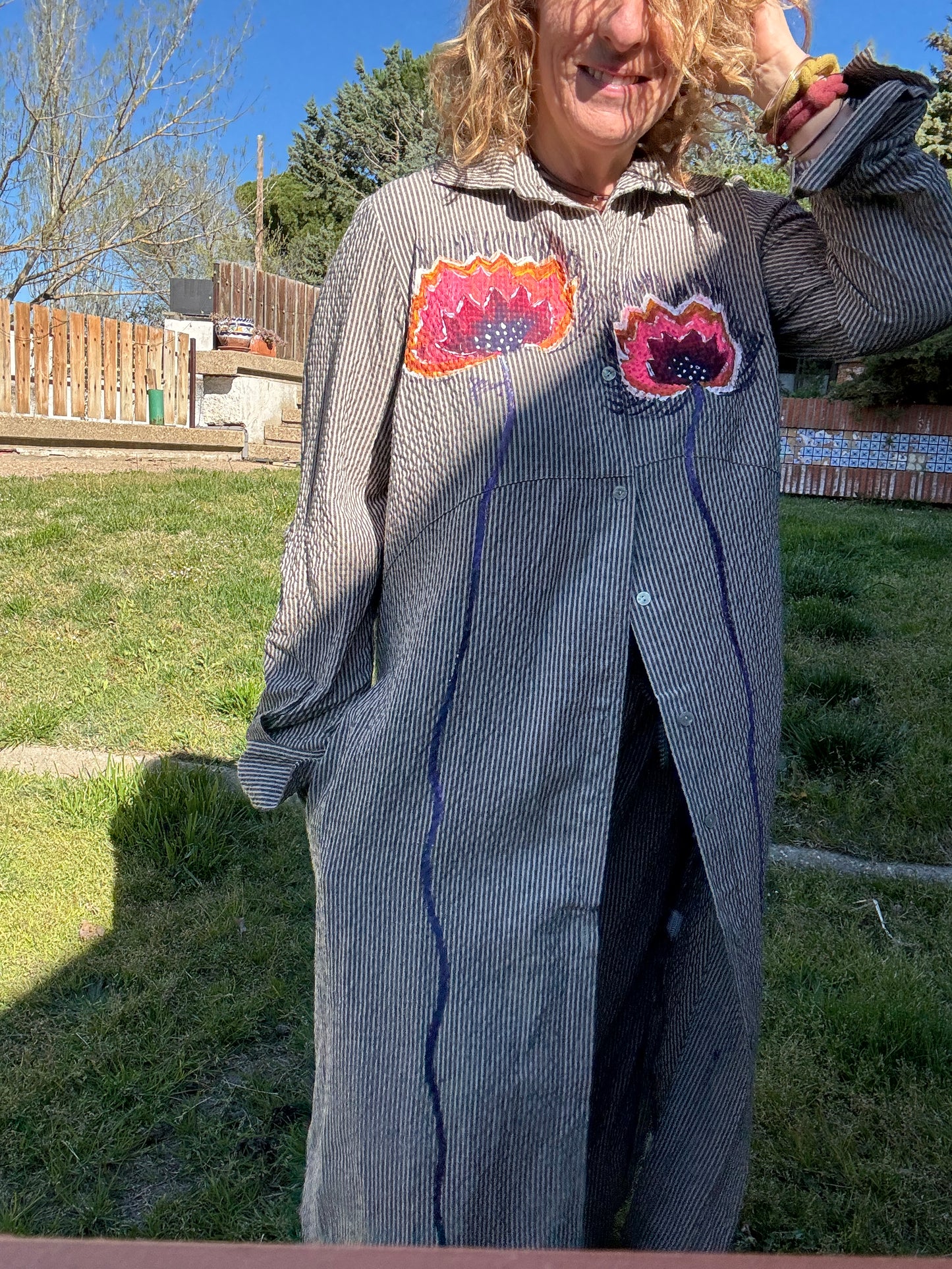 Conjunto, raya gris