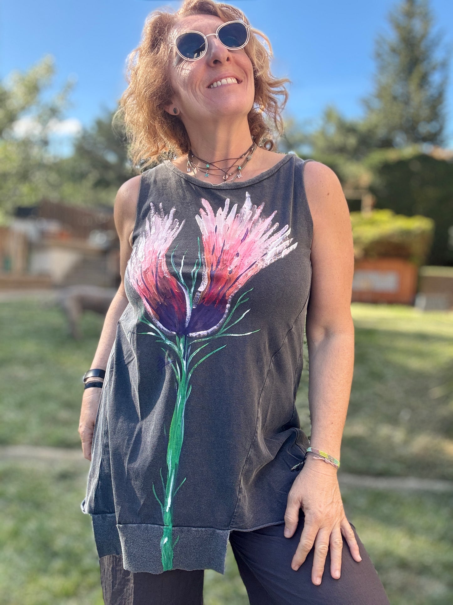Camiseta larga gris