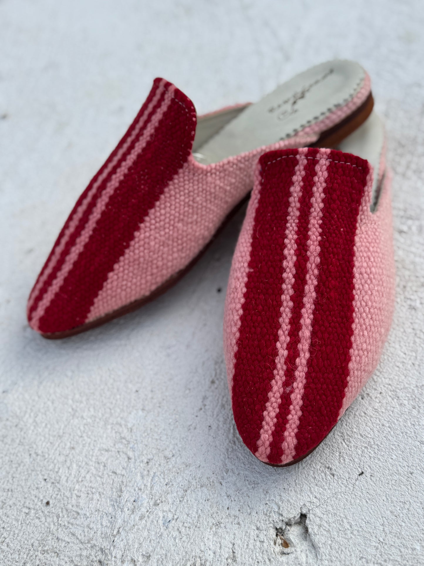 Babucha Rosa raya roja