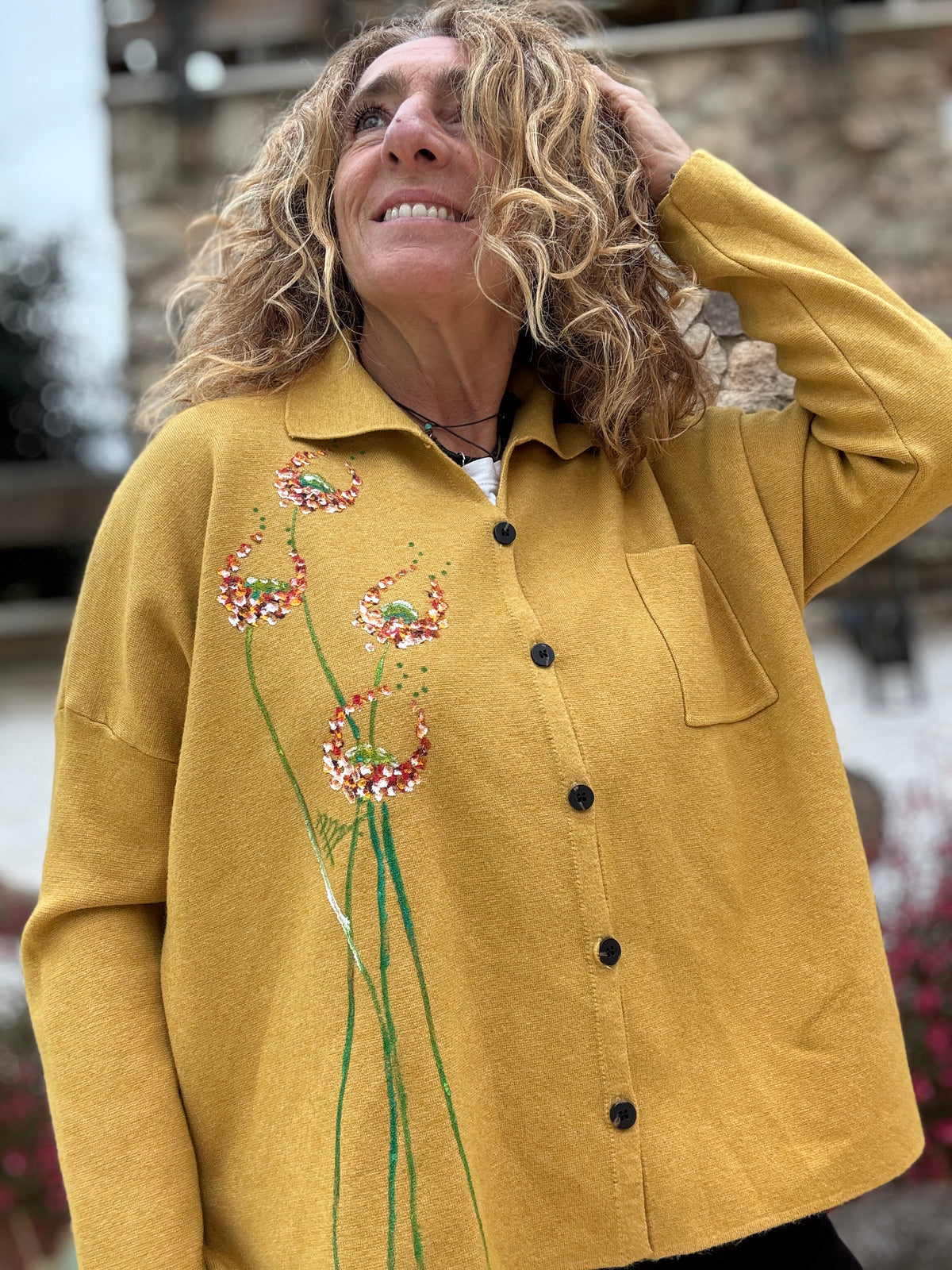 Chaqueta botones mostaza