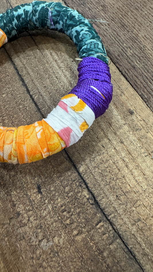 Pulsera seda