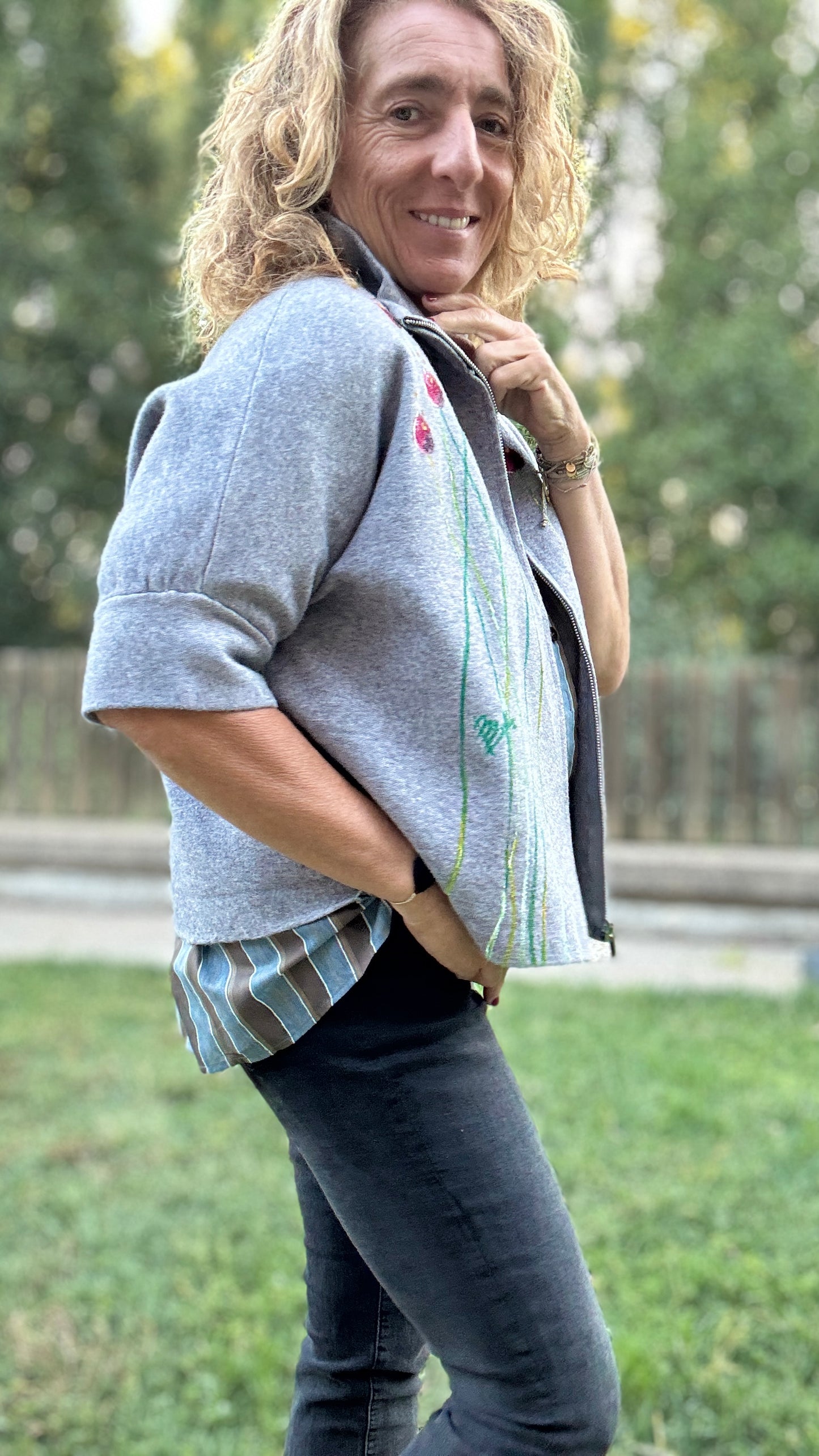 Chaqueta cremallera gris