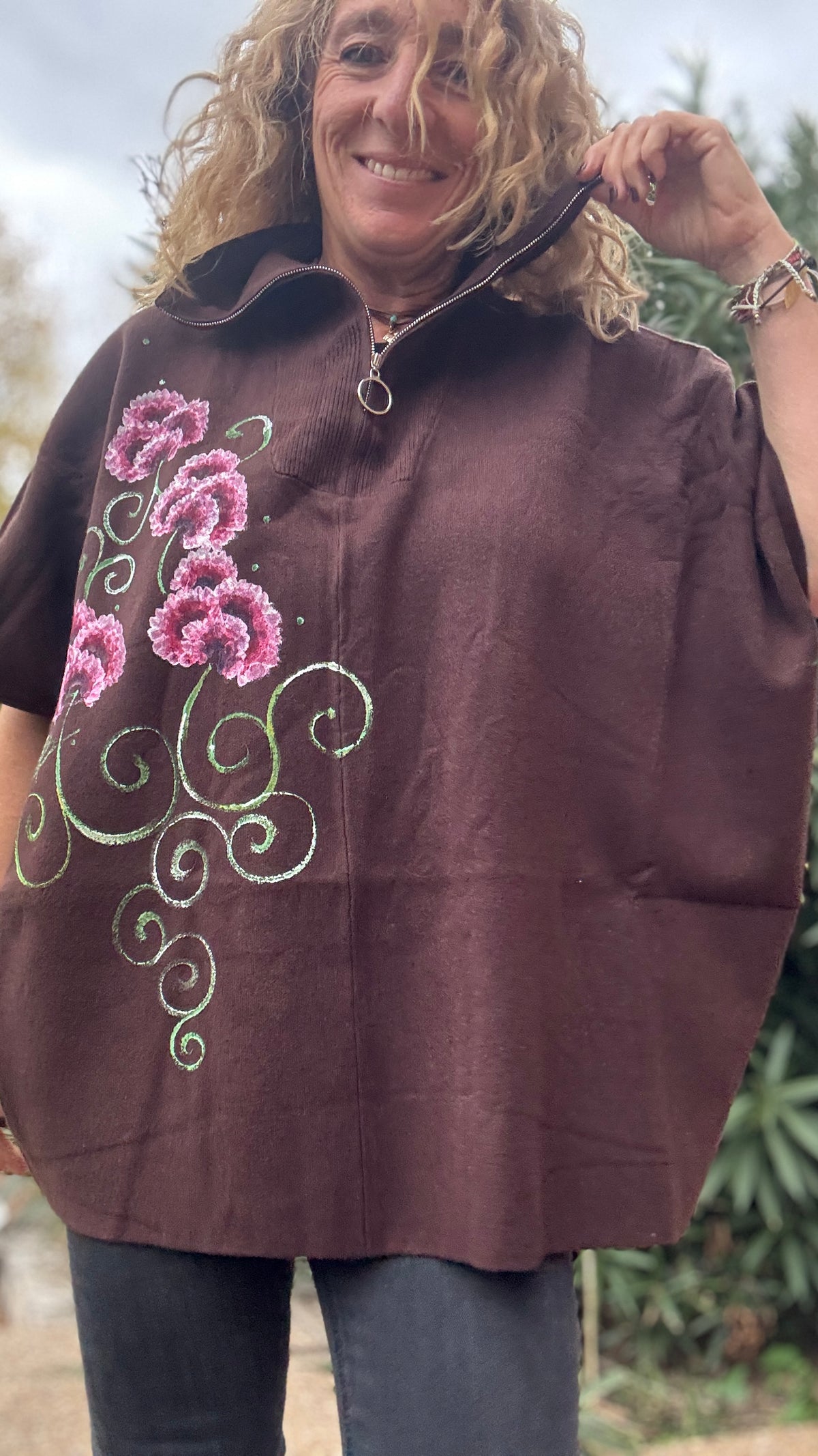 Jersey cuello cremallera marrón