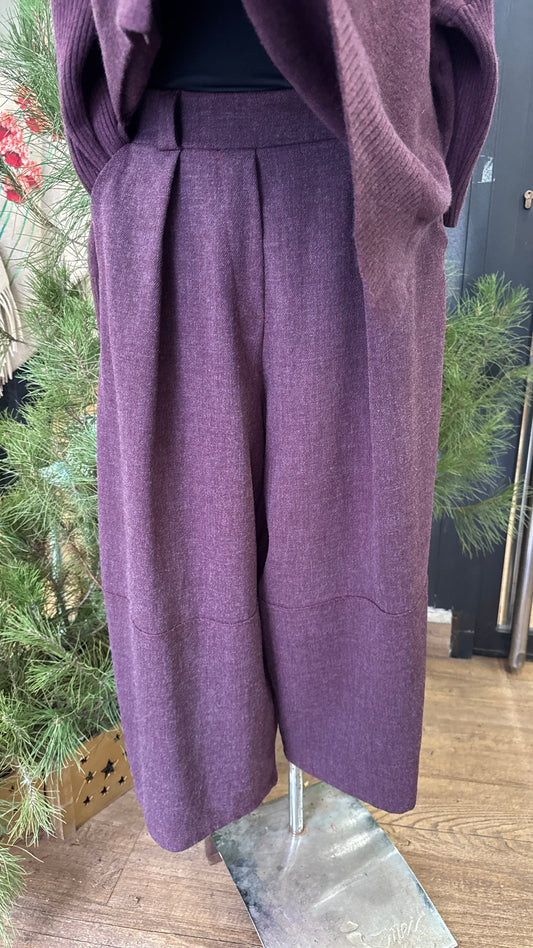 Pantalón globo berenjena