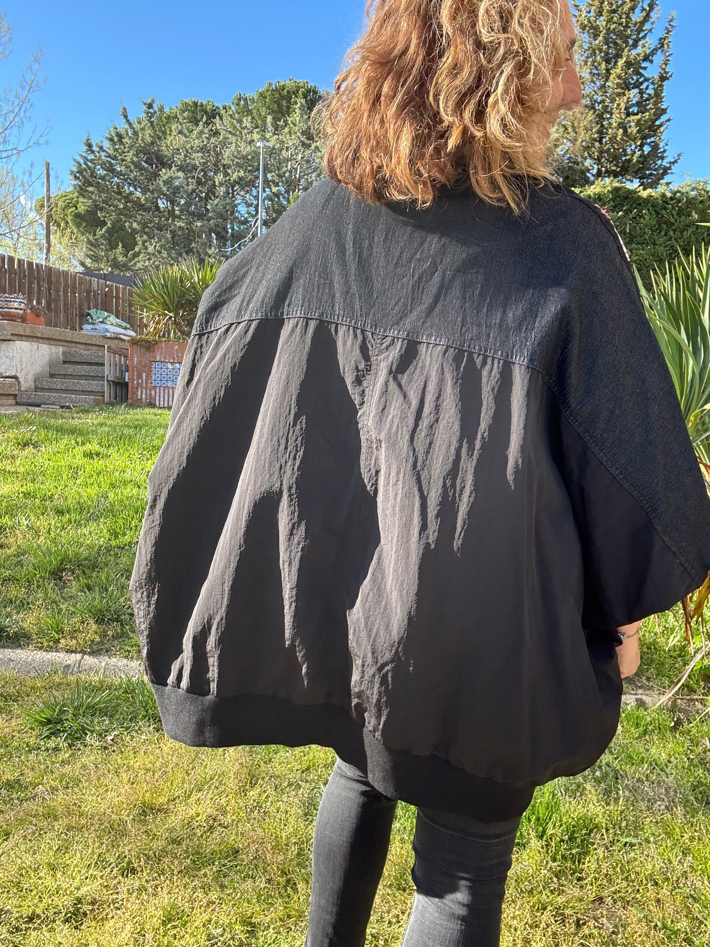Chaqueta vaquera over negra