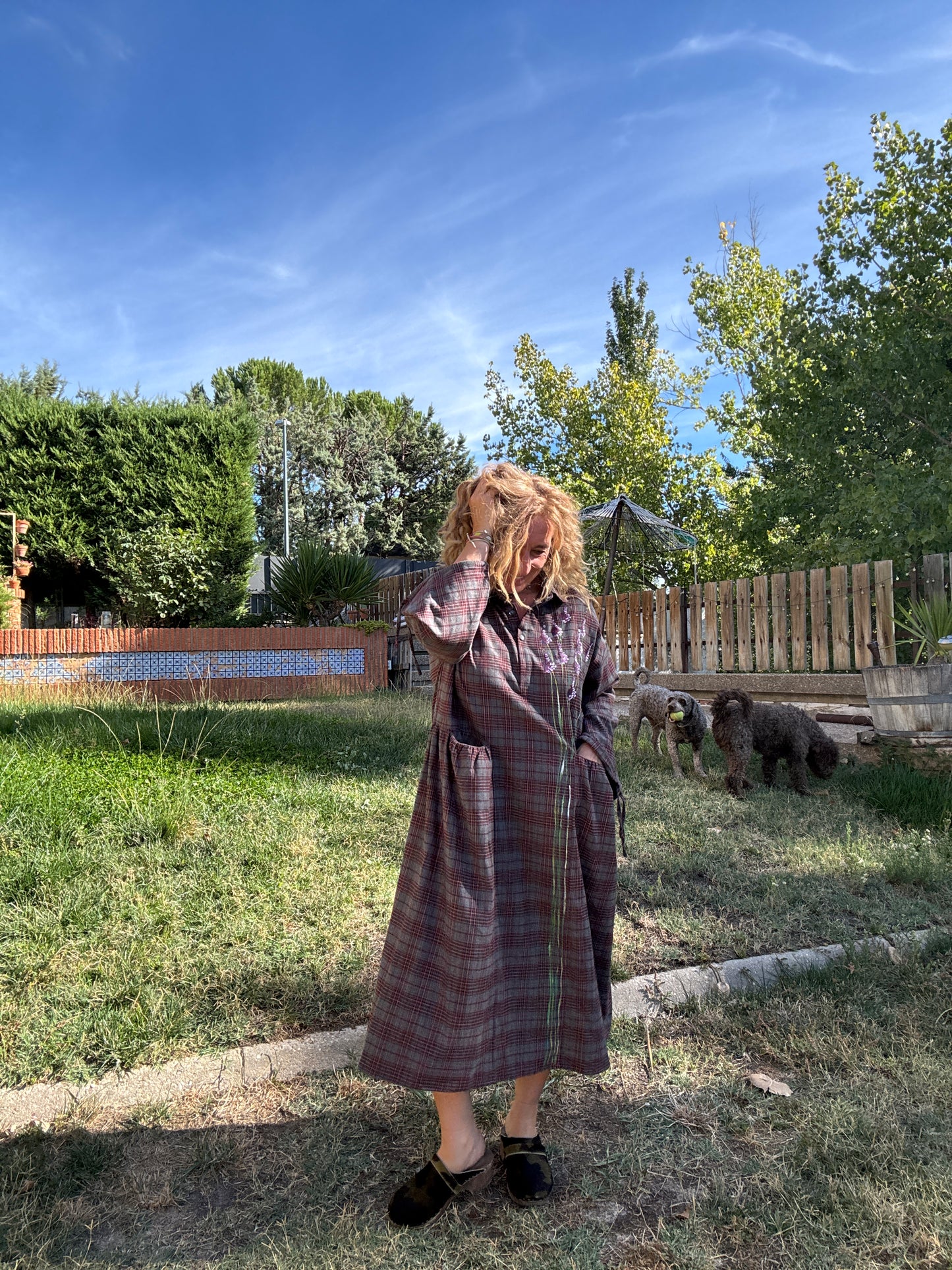 Vestido cuadros gris