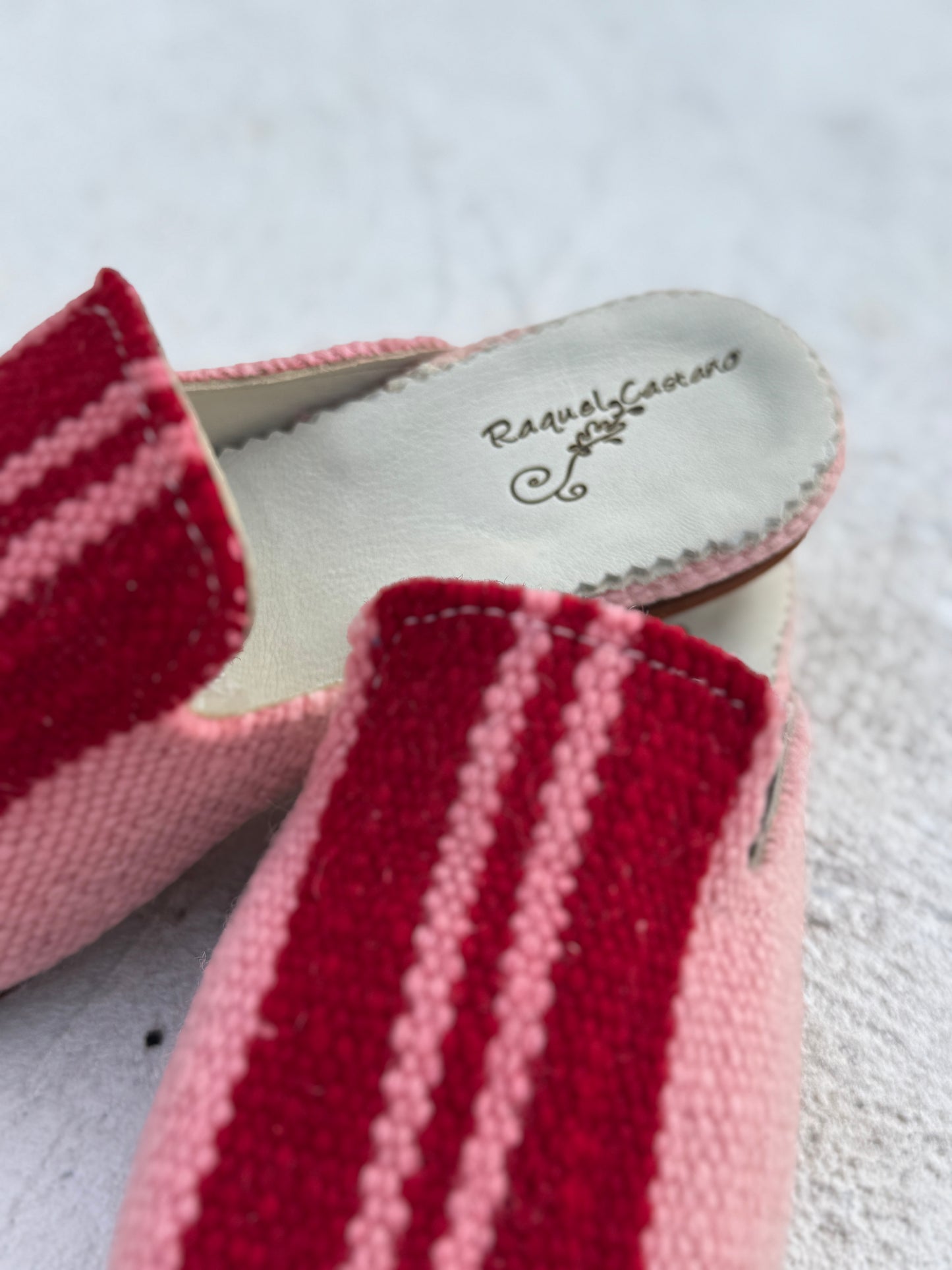 Babucha Rosa raya roja